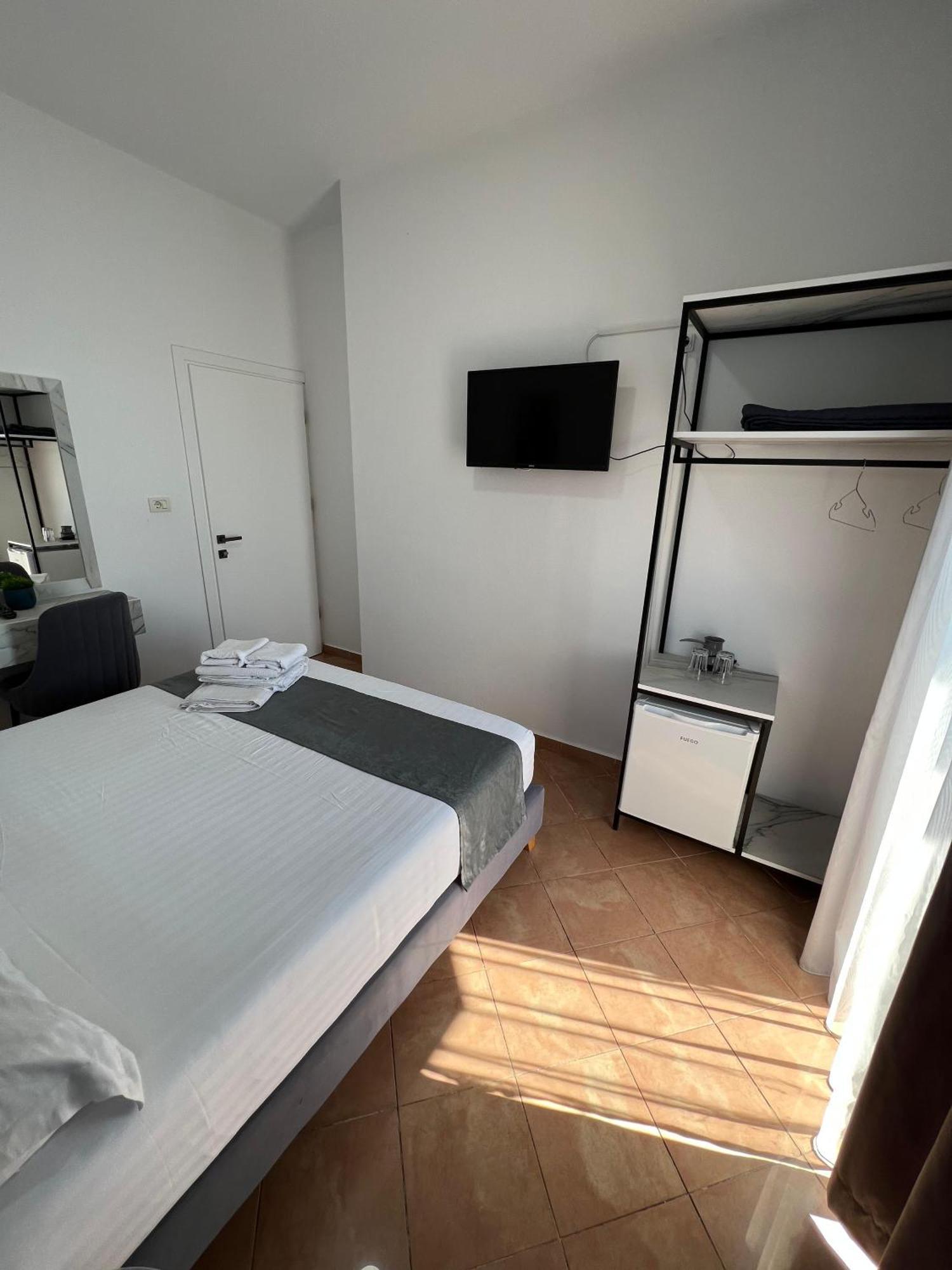 Hotel Summer Sarande Ngoại thất bức ảnh