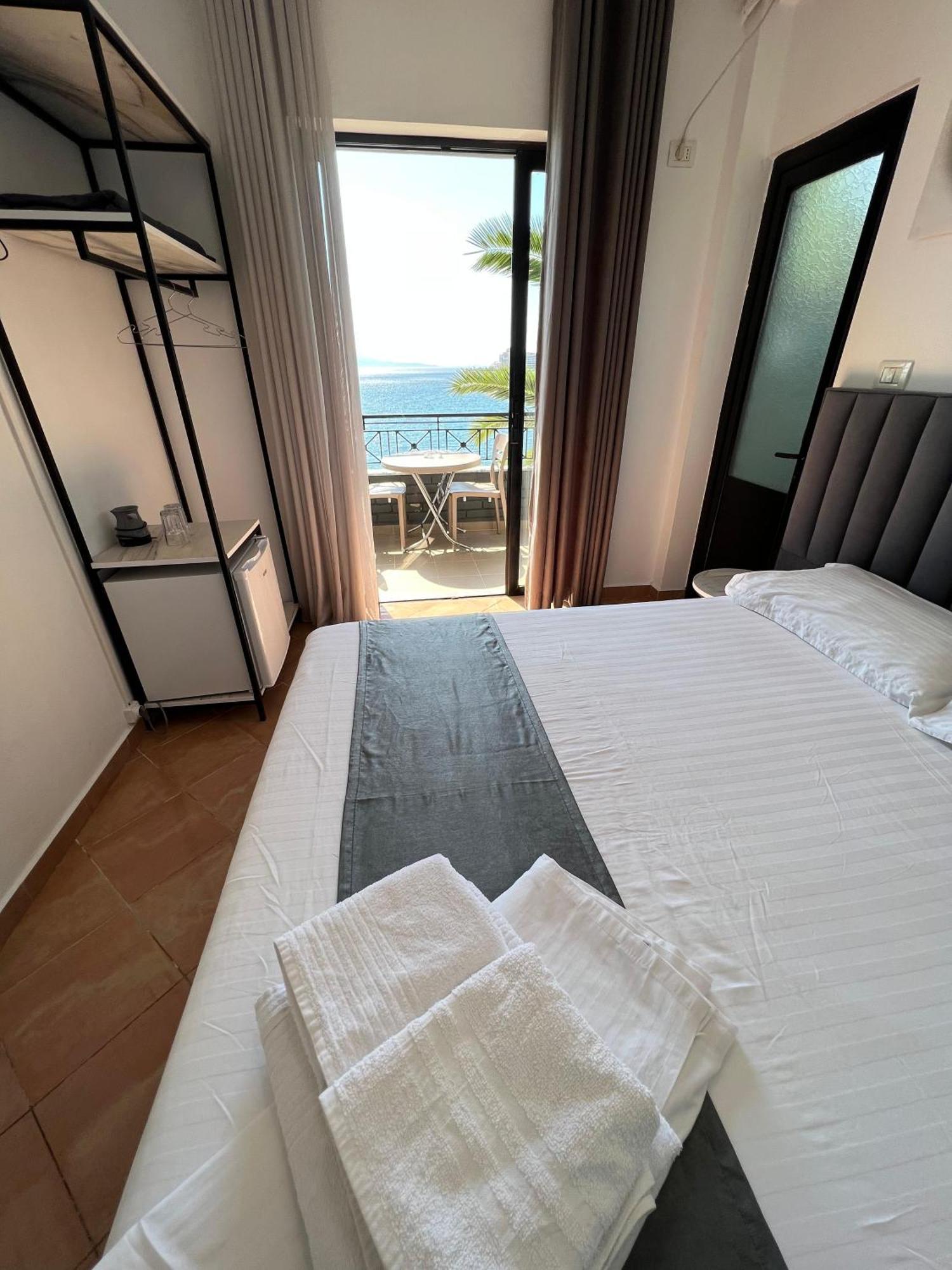 Hotel Summer Sarande Ngoại thất bức ảnh