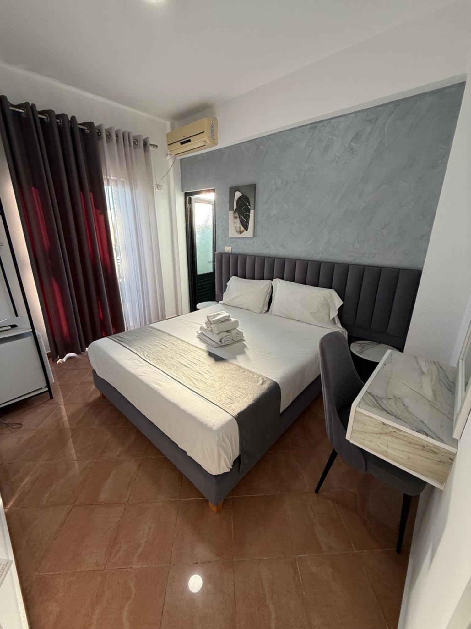 Hotel Summer Sarande Ngoại thất bức ảnh