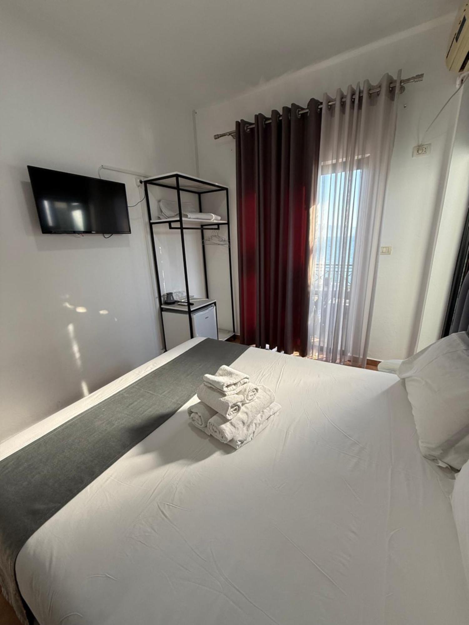 Hotel Summer Sarande Ngoại thất bức ảnh